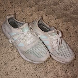 White adidas tennis shoes